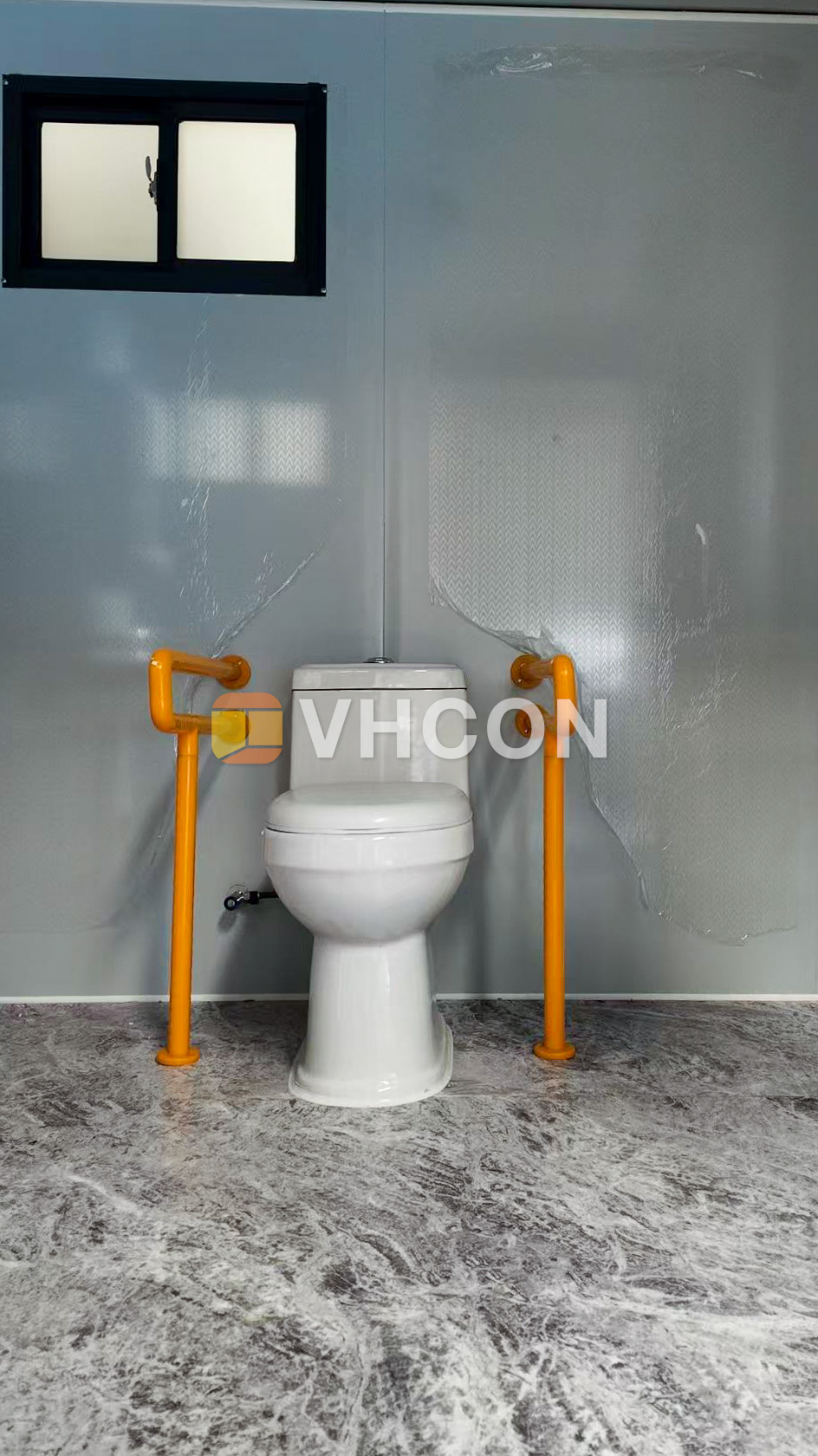 T2-accessible toilet-12