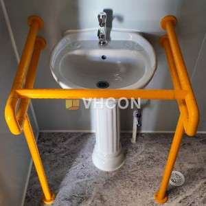 T2-accessible toilet-9